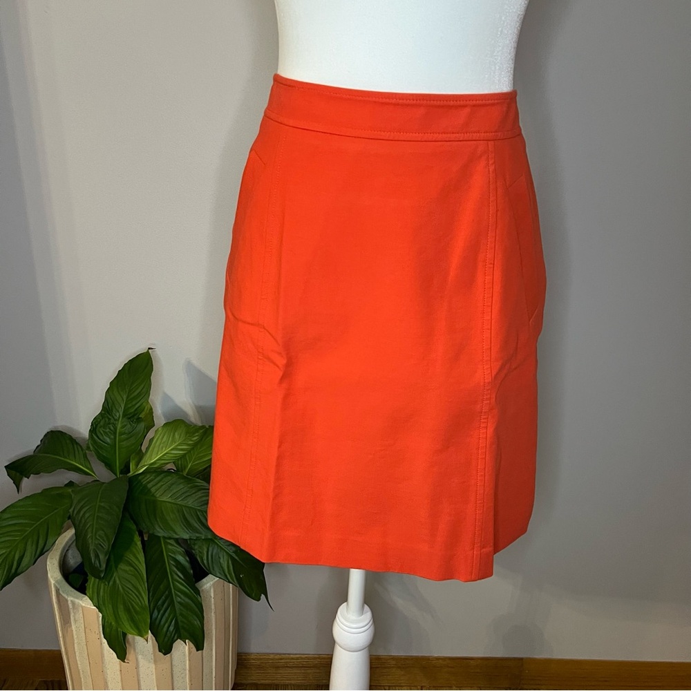 Ann Taylor a-line mini skirt | 8 Petite | Pockets!